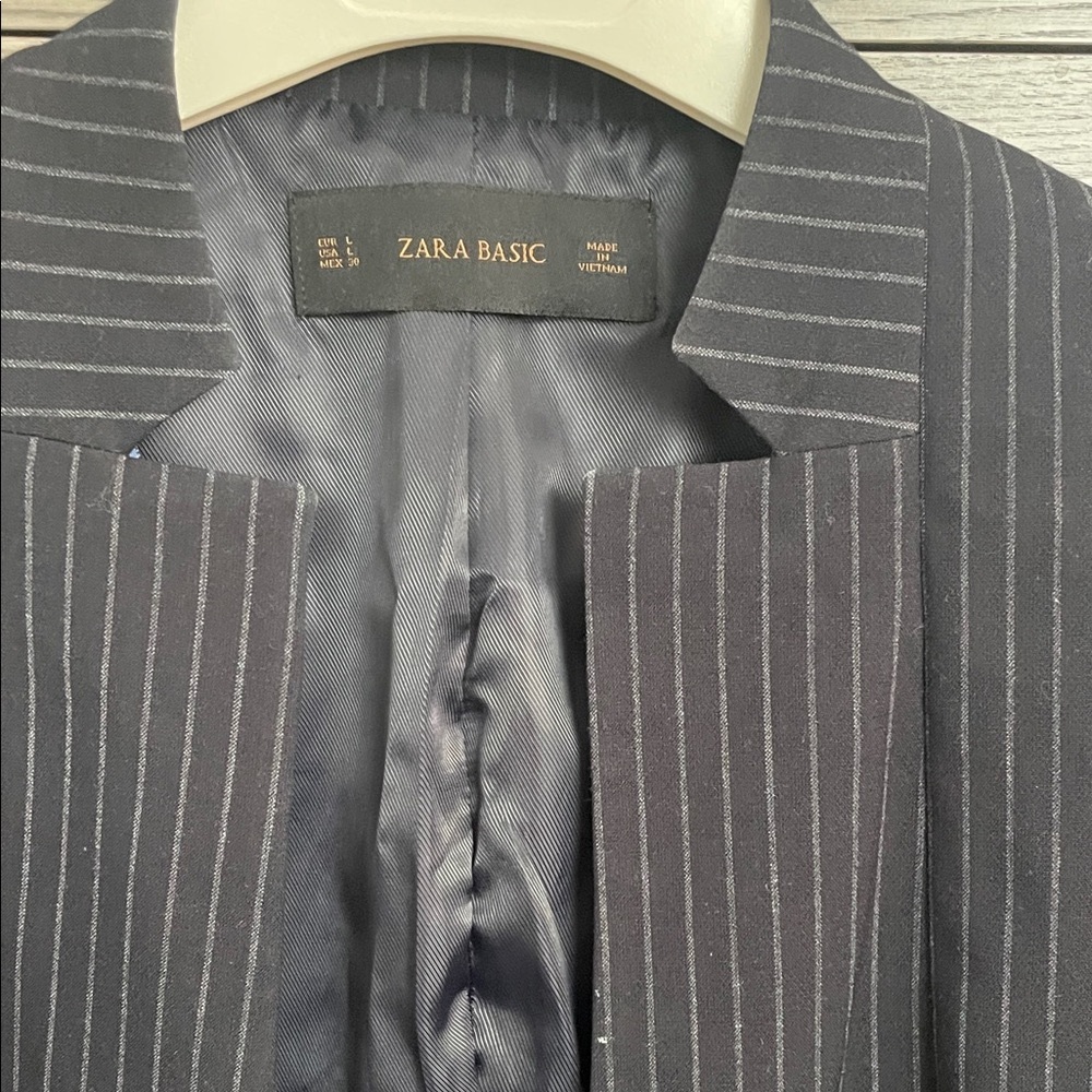 Zara Basic WOMAN Gray Pinstripe Blazer